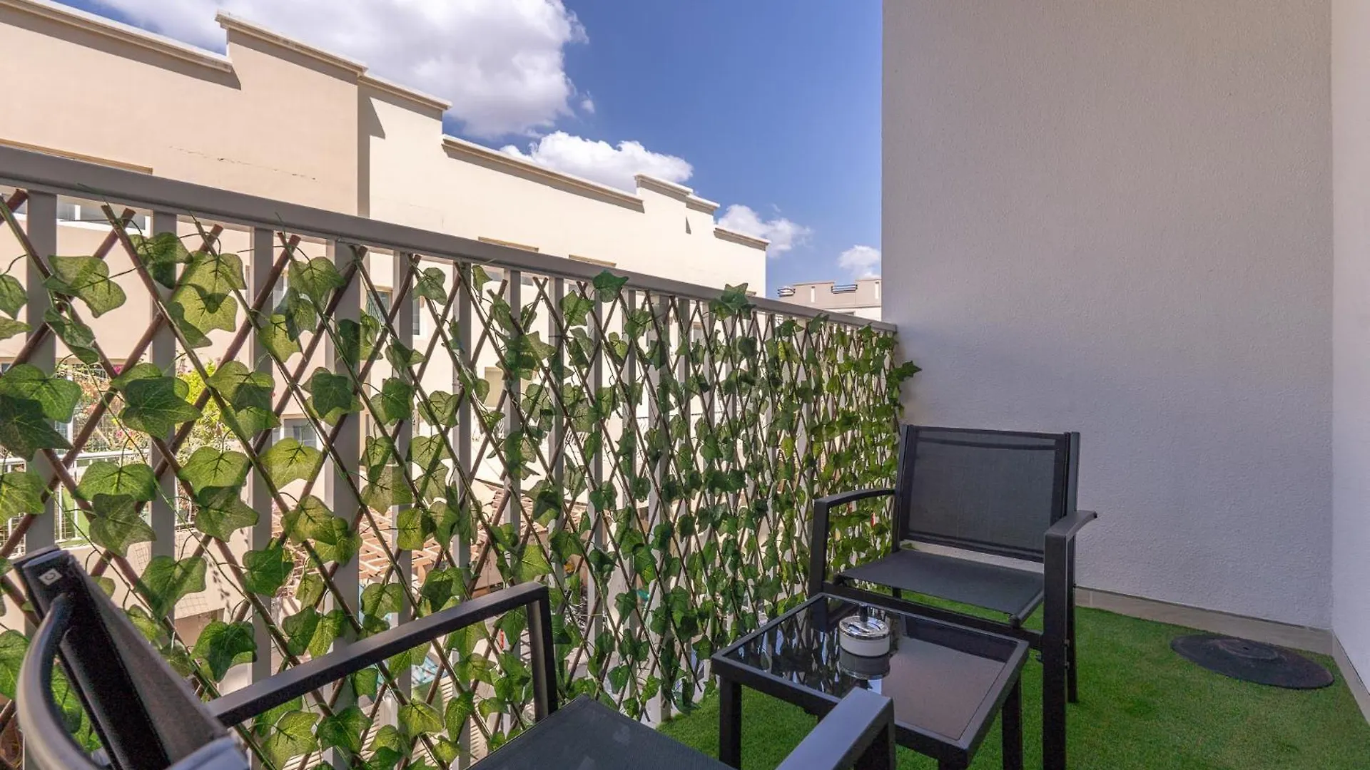 Apartment Bright & Airy Studio In Jvc Dubai
